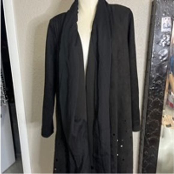 NWT women’s vegan suede leather trench coat by Adore featuring cutouts in black - Picture 2 of 13
